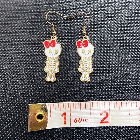 Earrings Skeleton Skull Bow Kawaii Cute Halloween Witchy Jewelry Whimsy Goth - Picture 4 of 4